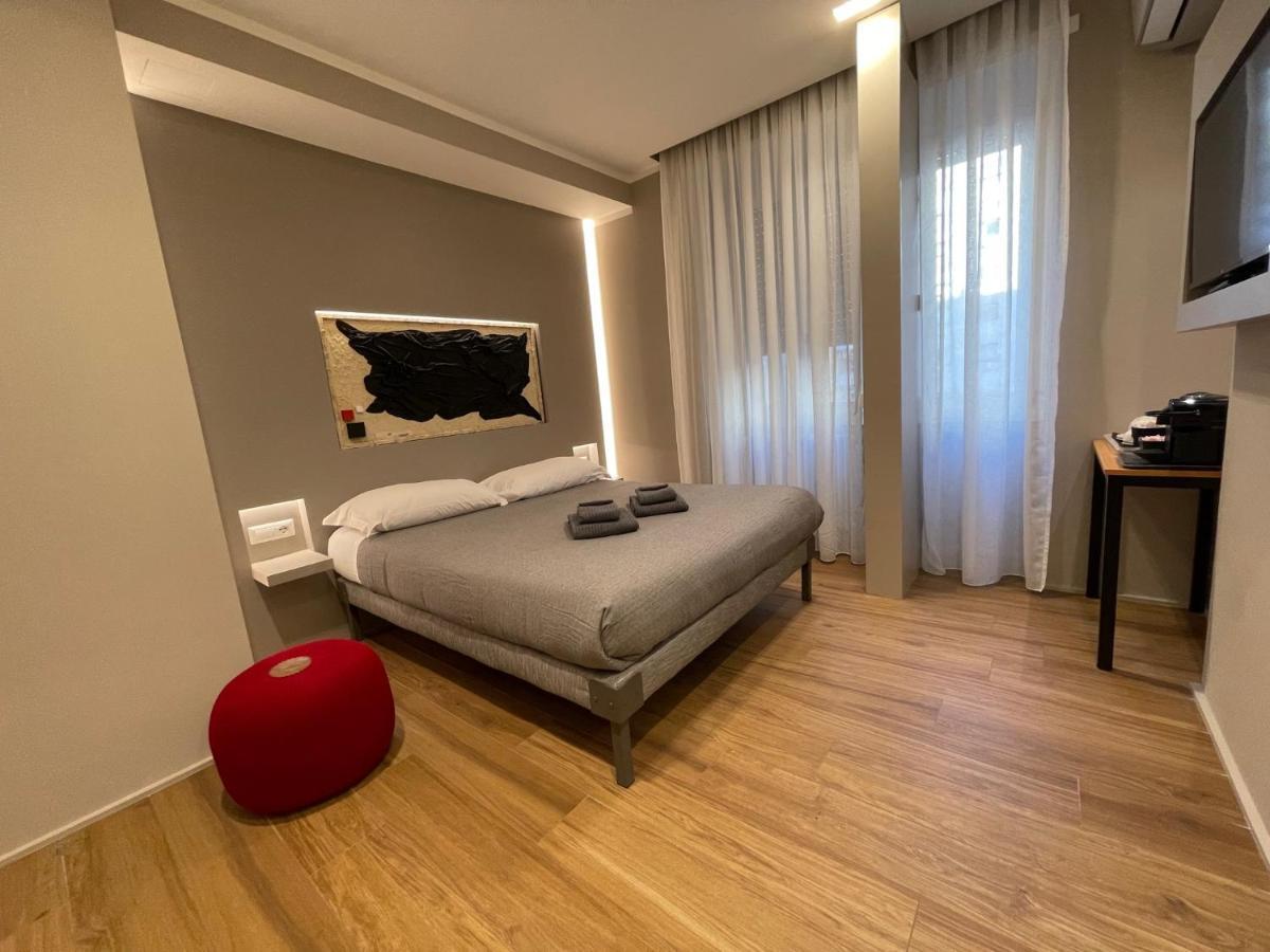 Lucrino 45 By Ale Hotel Roma Exterior foto