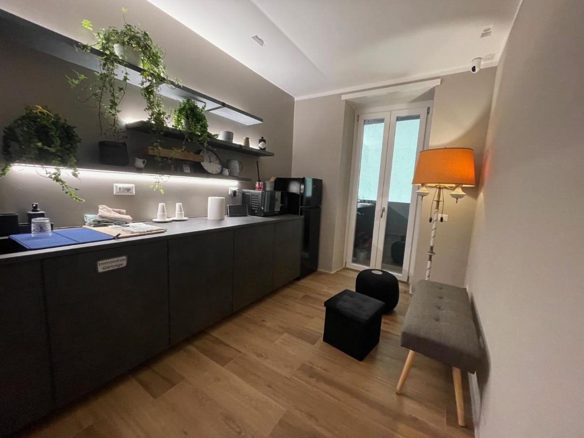Lucrino 45 By Ale Hotel Roma Exterior foto