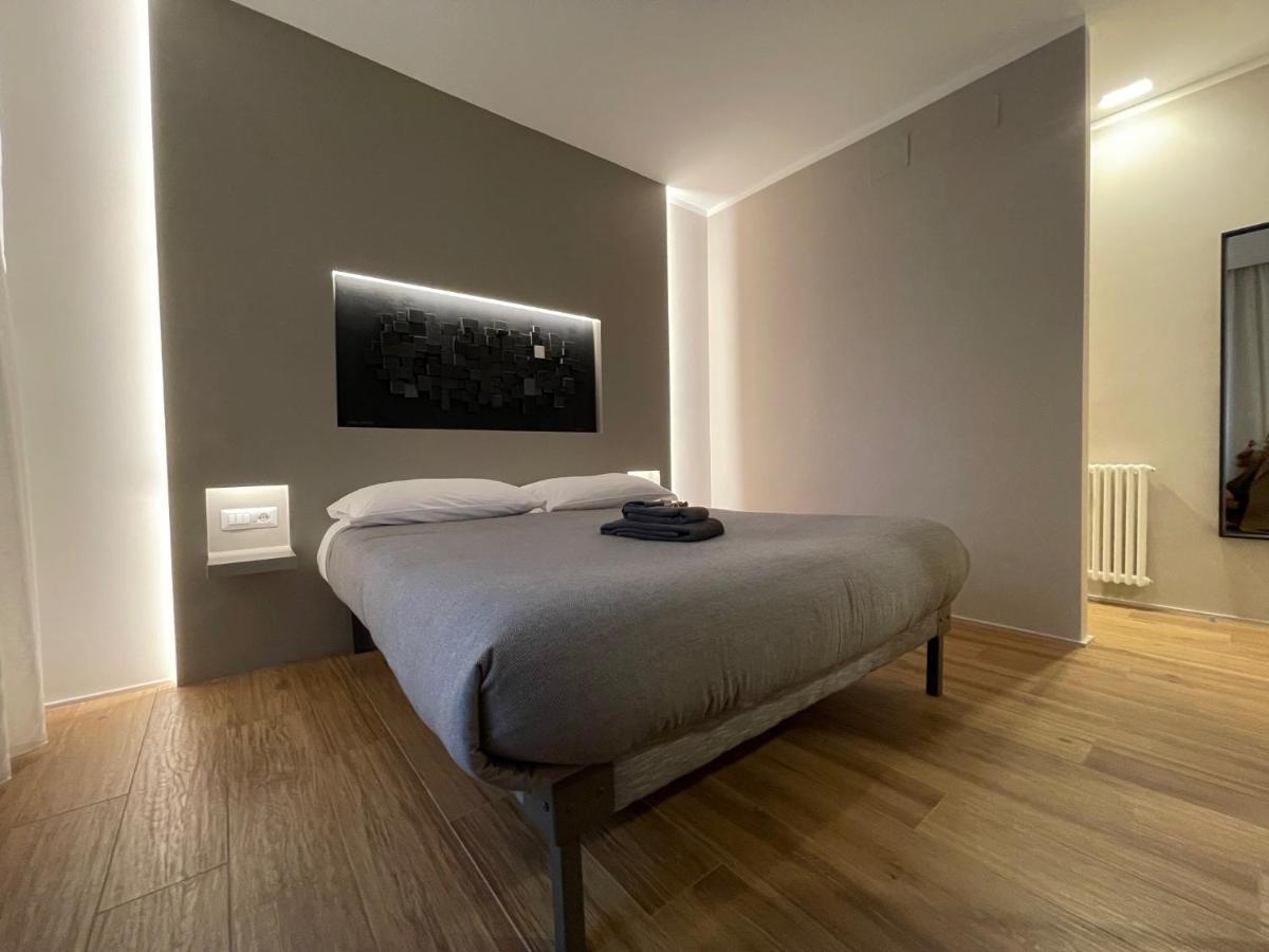 Lucrino 45 By Ale Hotel Roma Exterior foto