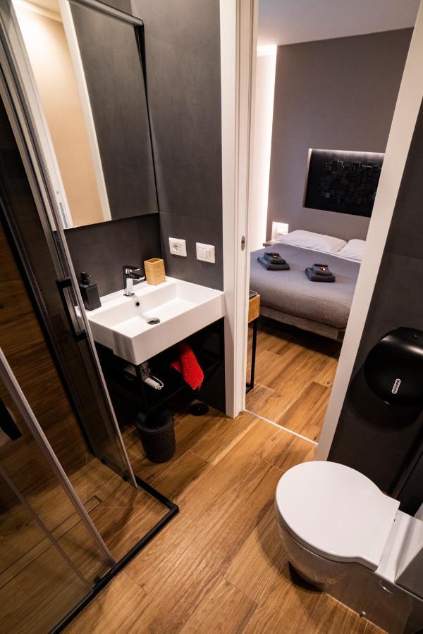 Lucrino 45 By Ale Hotel Roma Exterior foto