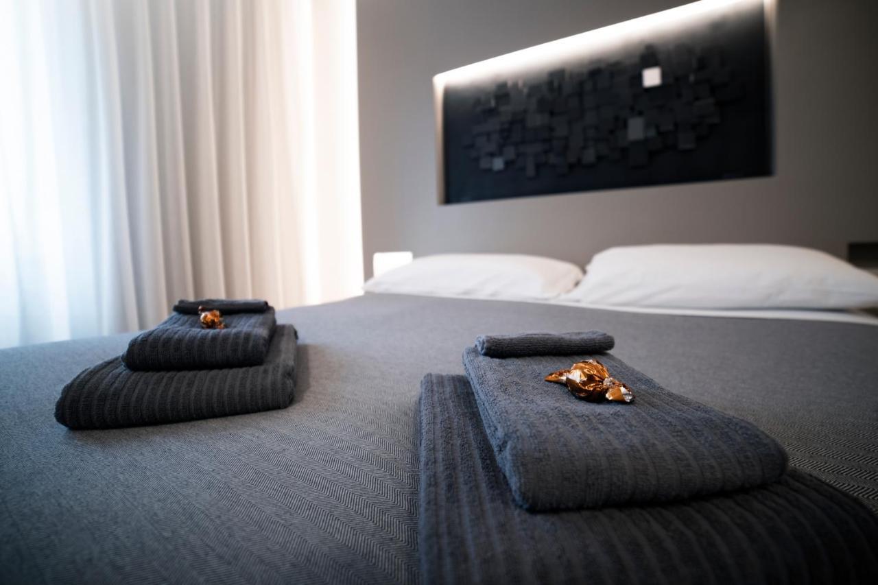 Lucrino 45 By Ale Hotel Roma Exterior foto