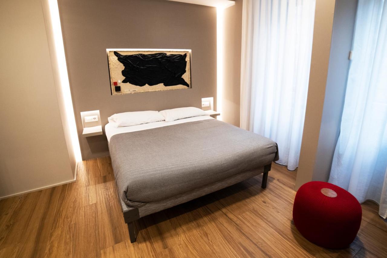 Lucrino 45 By Ale Hotel Roma Exterior foto