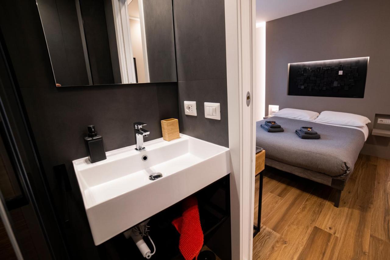 Lucrino 45 By Ale Hotel Roma Exterior foto